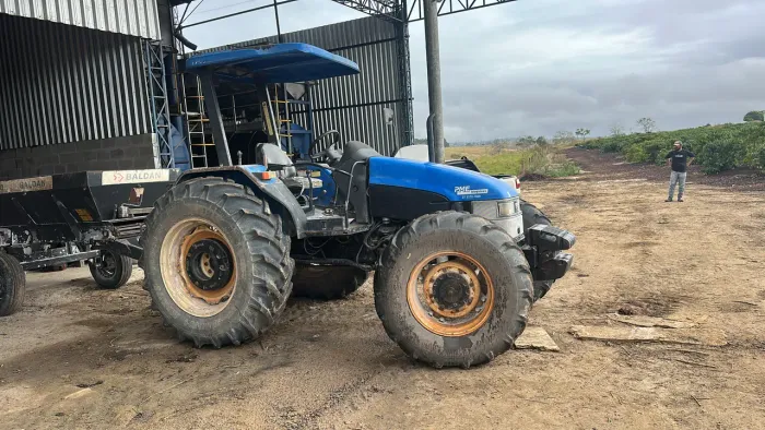 New holland TL 95 com grade tatu29890