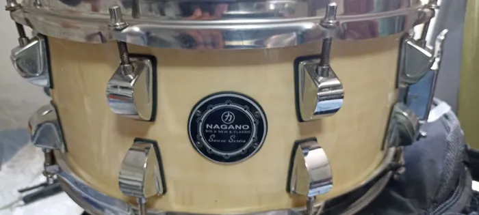 Caixa Nagano 14/7 semi nova