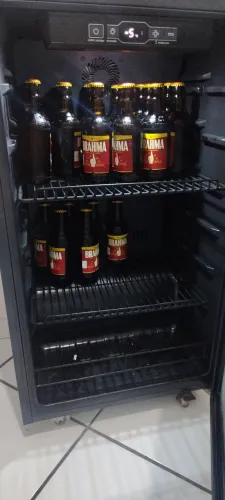 Vendo cervejeira midea