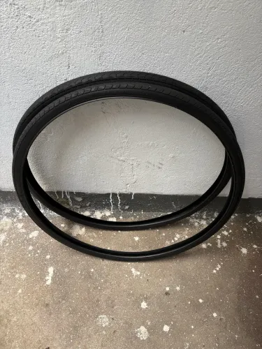 Par de Pneu pirelli Phatom Street 700x32 aro 29