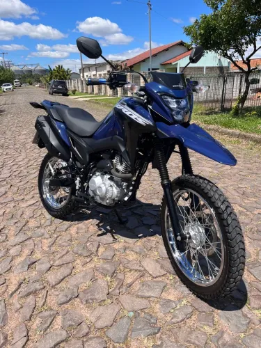 Honda bros 2026 apenas 996 km igual a 0 km