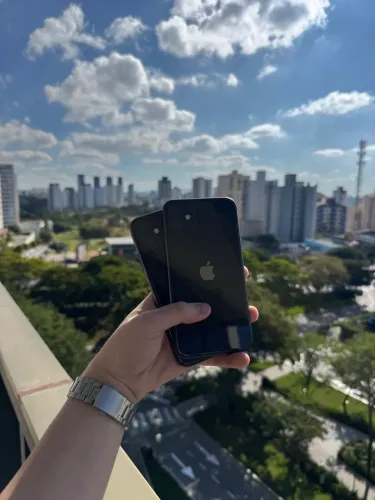 iPhone 11 Preto 128 e 64 EM PROMOÇÃO PRA SAIR HJ !!!