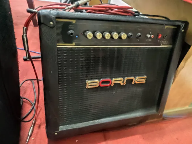 Caixa de guitarra 