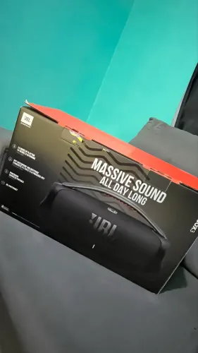 JBL Bombox 3