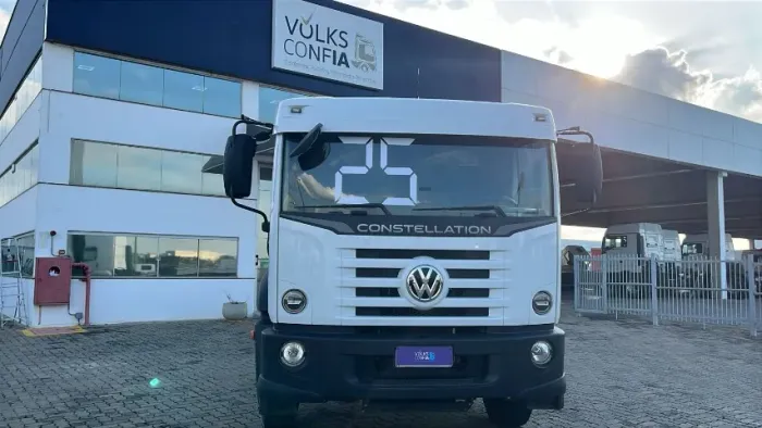 Volkswagen Constellation 17.210 4x2 2025