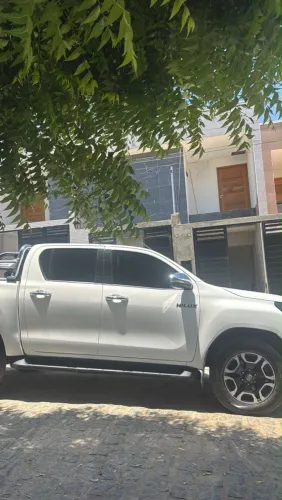 Toyota Hilux CD SRV 4X4 2.8 TDI Diesel Aut. 2022