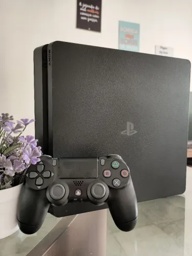 Ps4 slim leia a descrição