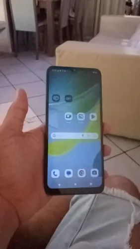 Esse e moto E 13 de 64GB