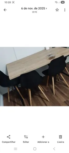 Conjunto Mesa Jantar Industrial + 4 Cadeiras Eiffel Pretas - Semi-novo