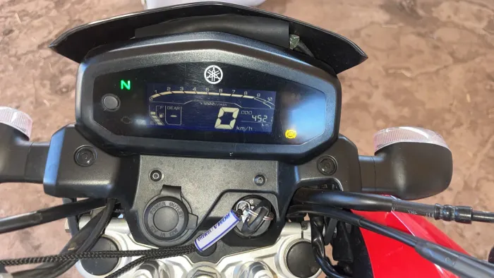 Crosser Z 2025 Único Dono