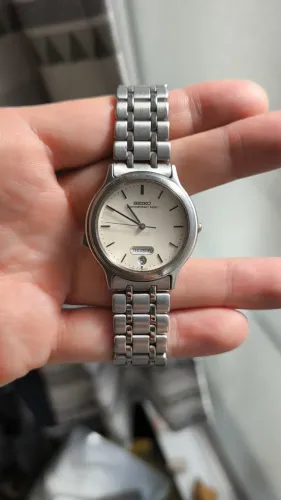 Seiko Conteporary Basic
