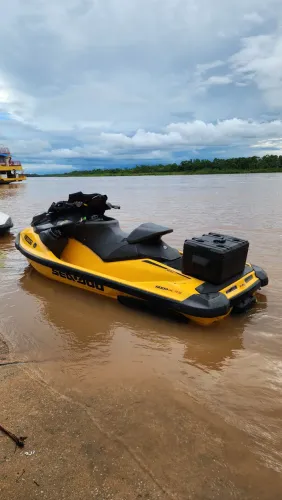 Jet ski seadoo rxp x 300