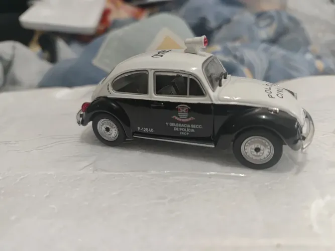 Fusca polícia civil miniatura