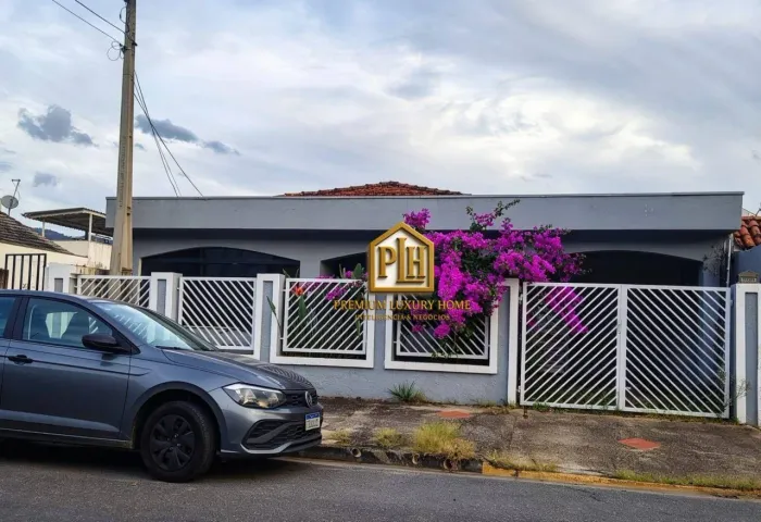 Casa com 2 dormitórios à venda, 171 m² por R$ 891.000,00 - Vila Thais - Atibaia/SP