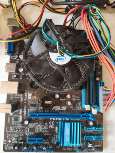 Placa mãe Asus P8H61M-LX3