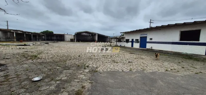 TERRENO4.200m² PARA LOCAÇÃO | AVENIDA KENNEDY - CAIÇARA
