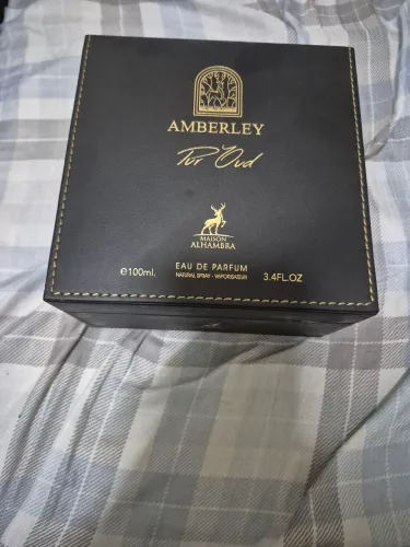 Perfume amberley pur oud