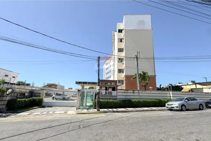 Apartamento próximo a quase tudo no Montese?: Conforto e Modernidade / Condomínio Jardins