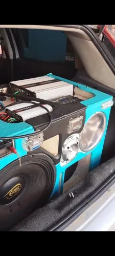 Vendo som completo automotivo