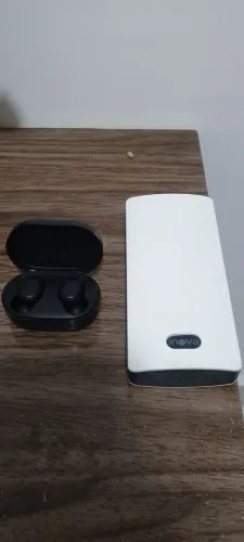 Fone bluetooth e carregador portátil