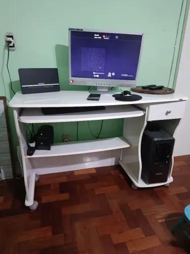 Mesa para computador