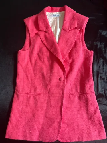 Colete rosa unique chic tamanho P elegante