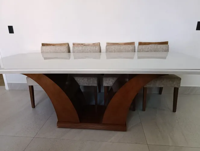 Vendo mesa 8 lugares