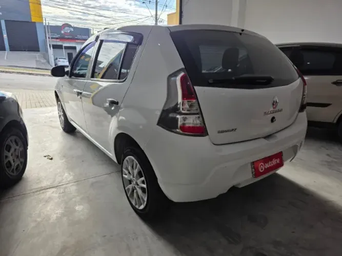 Renault Sandero Authentique Hi-flex 1.0 16V 5P 2014