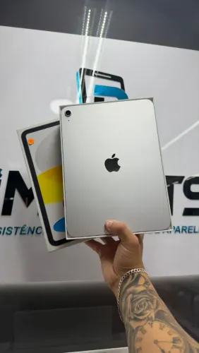 IPAD 11 128GB SILVER <br>R$2599,00 SEMI NOVO TOP