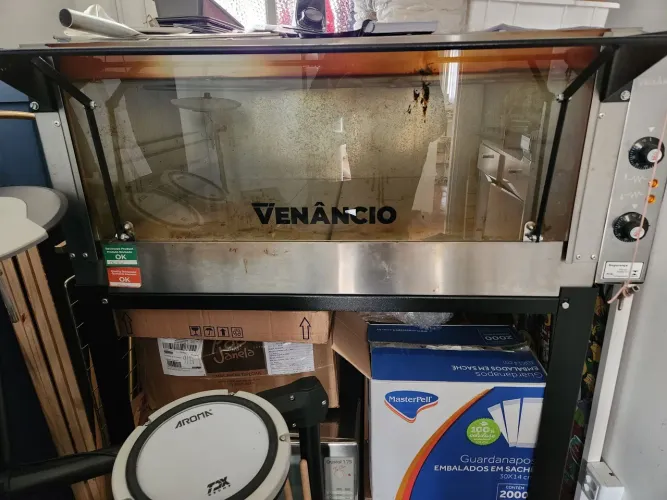 Forno Lastro Elétrico Roma Inox 1 Câmara FERI90 220V Venâncio (Ref. 21066)