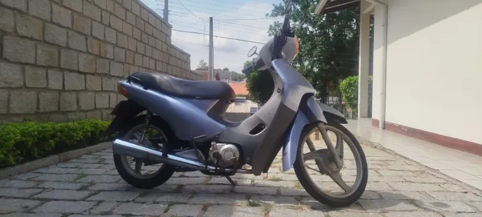 Vendo moto Biz C100 Biz+ 2004