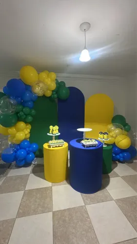 Aluguel de Kit cilindros decorativos | Painel arco para festa | Backdrop arco