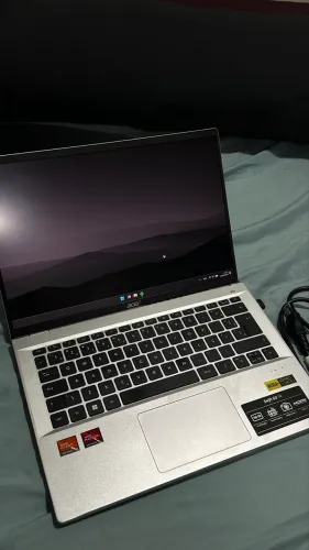 Notebook Acer 14" - Ryzen 7 7840u | 16GB | SSD 512GB | ÚNICO NO BR!
