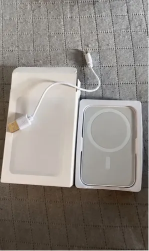 Carregador portátil sem fio iPhone/Android 10000 mAh.