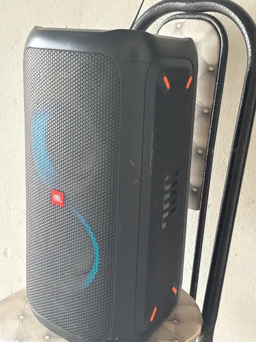 Vendo jbl party box 100