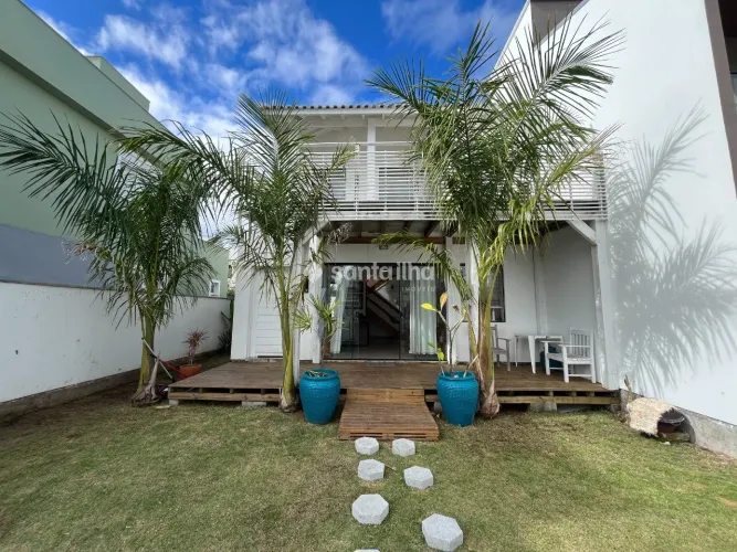 Casa com 3 dormitórios para alugar, 125m² - Ribeirão da Ilha - Florianópolis/SC