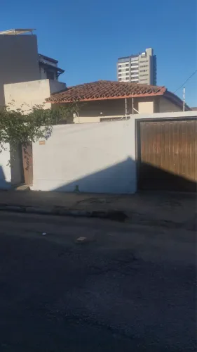 Casa para ponto comercial