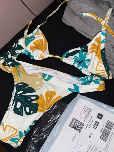 Biquíni florido cintura alta plus size 