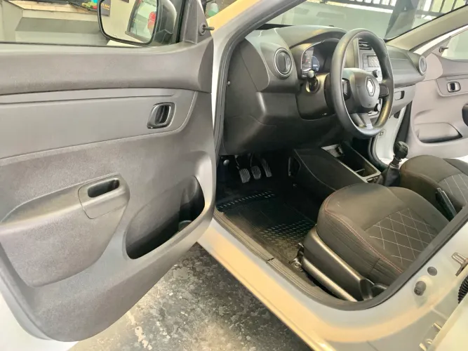 Renault Kwid Zen 1.0 Flex 12V 5P Mec. 2021
