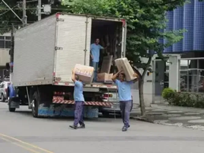 temos uma vaga de ajudante para a zona norte / VILA MARIA CLT