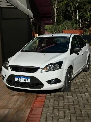 Ford Focus Sedan 2.0 16v/2.0 16V Flex 4P Aut. 2011