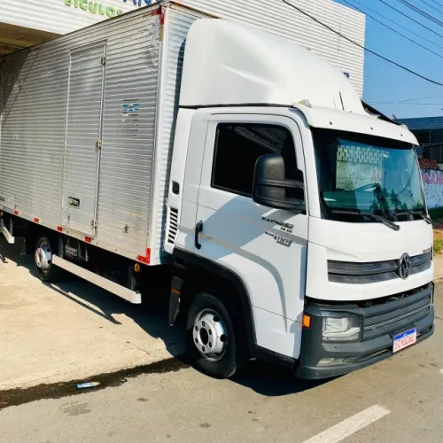 caminhão Delivery Express 6.160 prime