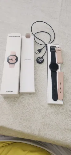 Vendo galaxy warch 4 Rose original com duas pulseiras