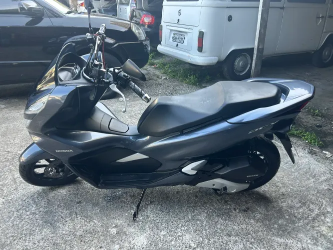 PCX top baixo km vendo ou troco com carro 