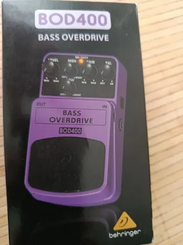 Pedal Behringer BOD400 Bass