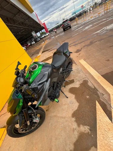 Vendo ou troco por moto do meu interesse 