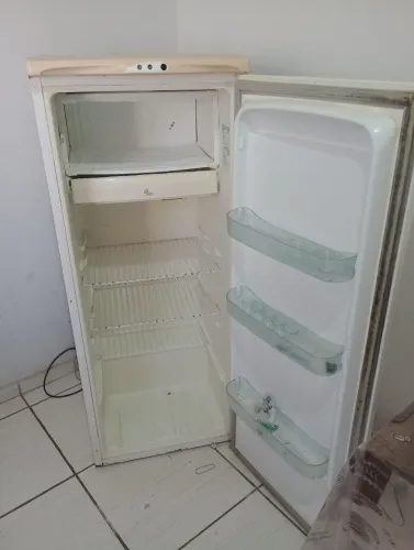 Geladeira ótimo estado