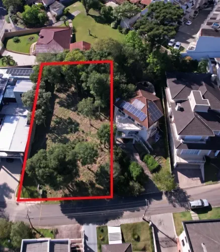 Lote/Terreno para venda possui 600 metros quadrados em Taboão - Curitiba - Paraná