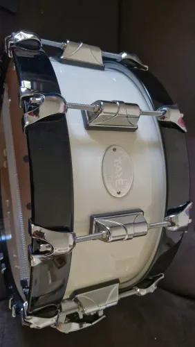Caixa Taye Studio Birch Galaxy White 14x6" com Aros Wood Hoop 14-Ply