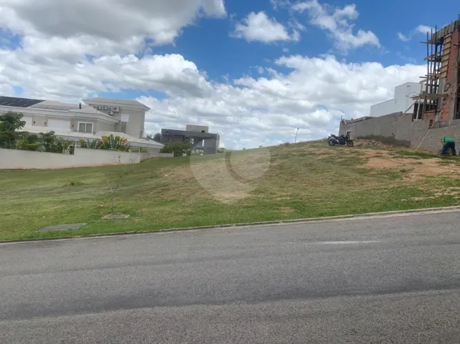 Terreno à venda no condomínio Alphaville Nova Esplanada 2, Votorantim - SP